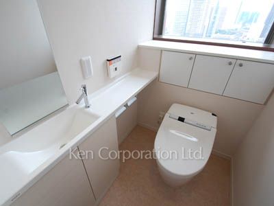 MOMENTO SHIODOMEの写真 トイレ ※19階の同じ間取タイプを撮影。仕様が異なることがあります。