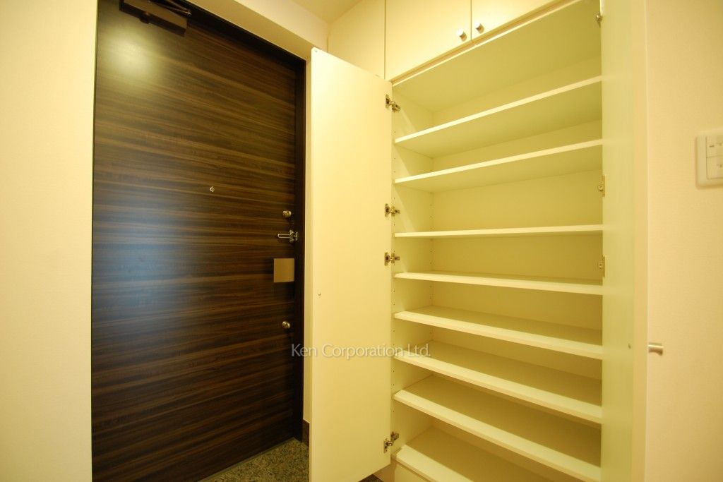 MOMENTO SHIODOMEの写真 シューズクローゼット