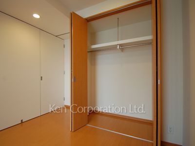 MOMENTO SHIODOMEの写真 クローゼット ※19階の同じ間取タイプを撮影。仕様が異なることがあります。