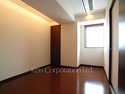 MOMENTO SHIODOMEの写真 ベッドルーム ※19階の同じ間取タイプを撮影。仕様が異なることがあります。