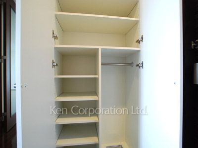 MOMENTO SHIODOMEの写真 シューズクローゼット ※19階の同じ間取タイプを撮影。仕様が異なることがあります。