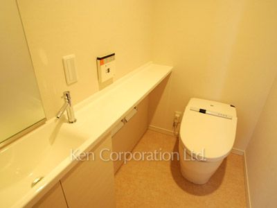 MOMENTO SHIODOMEの写真 トイレ ※19階の同じ間取タイプを撮影。仕様が異なることがあります。