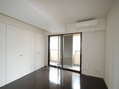 MFPR目黒タワーの写真 ベッドルーム ※6階の同じ間取タイプを撮影。仕様が異なることがあります。