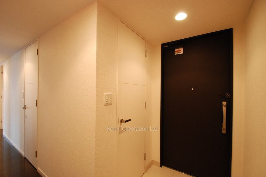 MFPR目黒タワーの写真 玄関 ※6階の同じ間取タイプを撮影。仕様が異なることがあります。