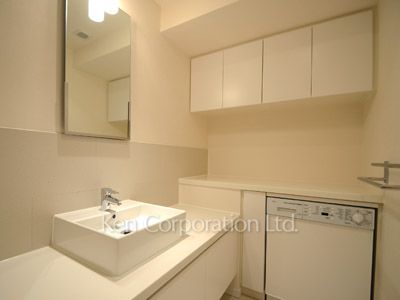 パークアクシス青山一丁目タワーの写真 パウダールーム ※30階の同じ間取タイプを撮影。仕様が異なることがあります。