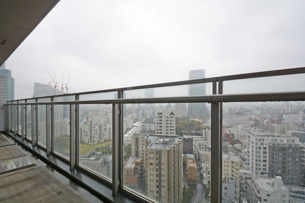 赤坂タワーレジデンスTop of the Hillの写真 バルコニー