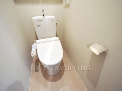 トイレ ※9階の同じ間取タイプを撮影。仕様が異なることがあります。