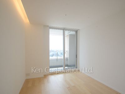 パークアクシス青山一丁目タワーの写真 ベッドルーム ※17階の同じ間取タイプを撮影。仕様が異なることがあります。