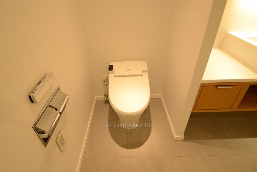 パークアクシス青山一丁目タワーの写真 トイレ ※17階の同じ間取タイプを撮影。仕様が異なることがあります。