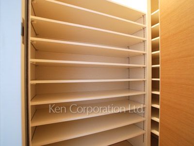 パークアクシス青山一丁目タワーの写真 シューズインクローゼット