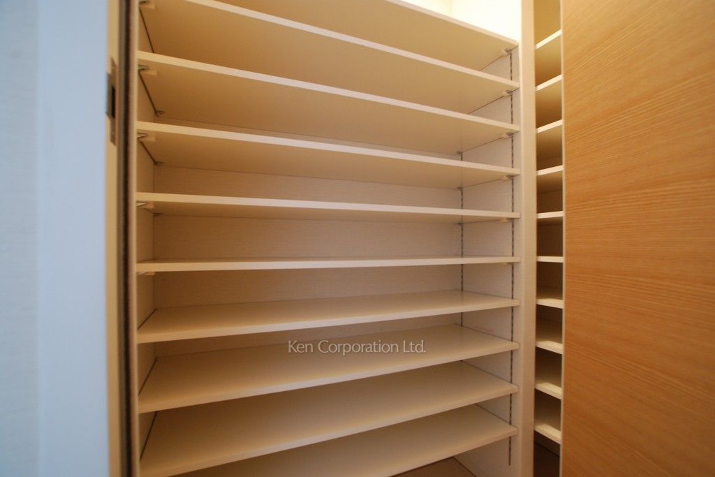 パークアクシス青山一丁目タワーの写真 シューズインクローゼット