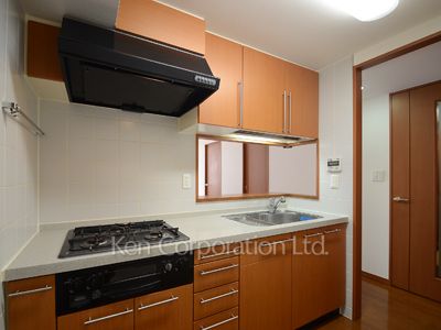 レジディア新川Ⅱの写真 キッチン ※4階の同じ間取タイプを撮影。仕様が異なることがあります。