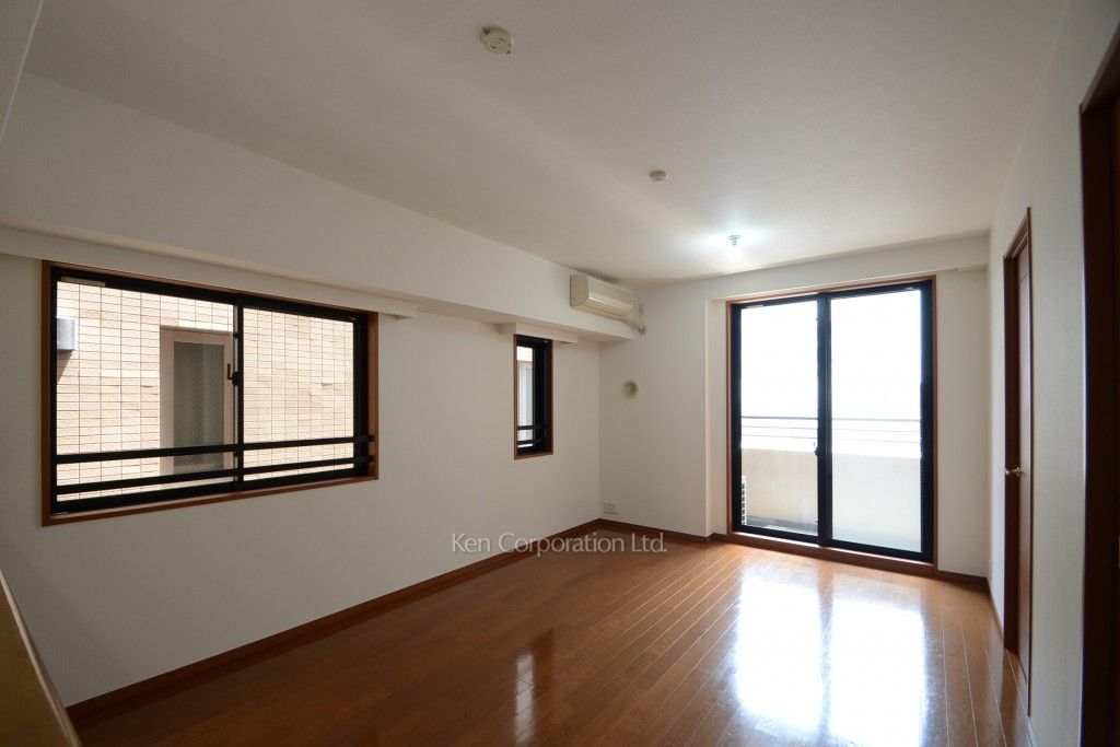 レジディア新川Ⅱの写真 リビングダイニング ※4階の同じ間取タイプを撮影。仕様が異なることがあります。