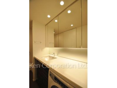 THE ROPPONGI TOKYO SUPERIOR RESIDENCEの写真 パウダールーム ※10階の同じ間取タイプを撮影。仕様が異なることがあります。