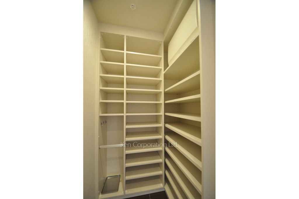 THE ROPPONGI TOKYO SUPERIOR RESIDENCEの写真 シューズインクローゼット ※10階の同じ間取タイプを撮影。仕様が異なることがあります。