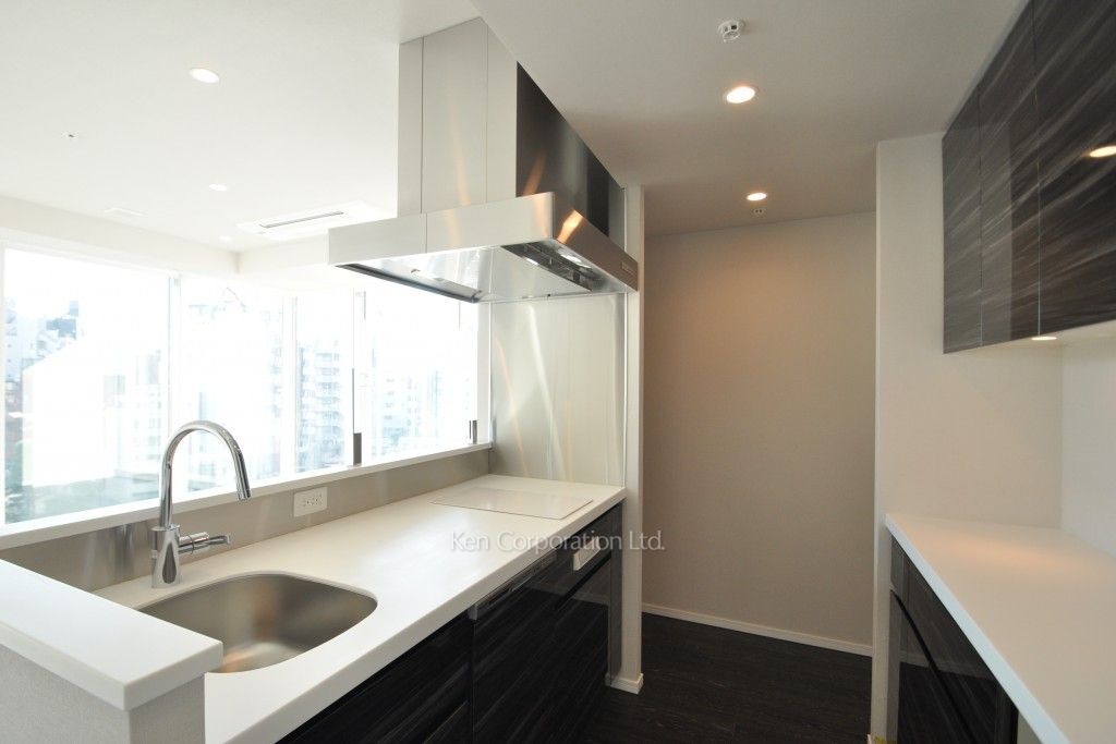 THE ROPPONGI TOKYO SUPERIOR RESIDENCEの写真 キッチン ※9階の同じ間取タイプを撮影。仕様が異なることがあります。