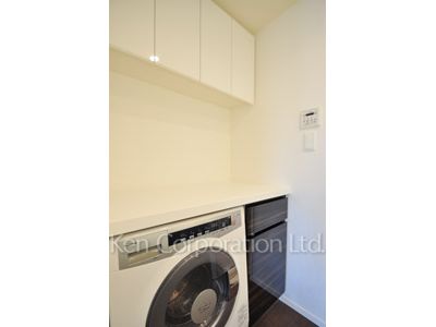 THE ROPPONGI TOKYO SUPERIOR RESIDENCEの写真 洗濯乾燥機