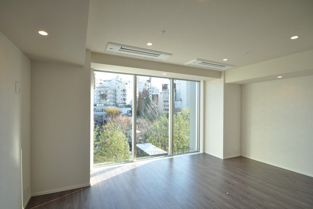 THE ROPPONGI TOKYO SUPERIOR RESIDENCEの写真 リビングダイニング