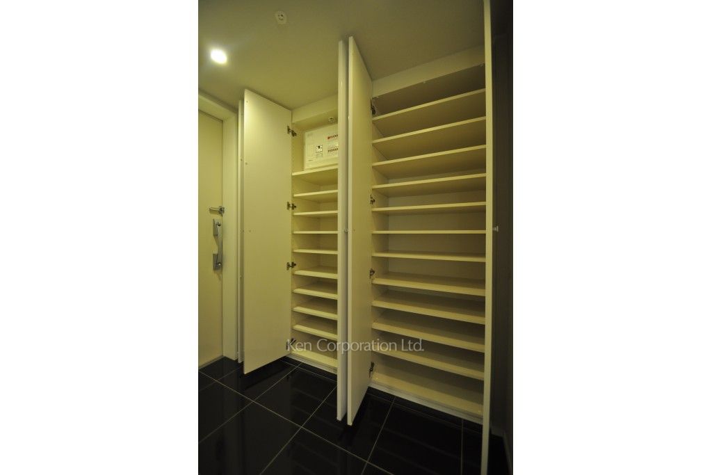 THE ROPPONGI TOKYO SUPERIOR RESIDENCEの写真 シューズクローゼット ※9階の同じ間取タイプを撮影。仕様が異なることがあります。