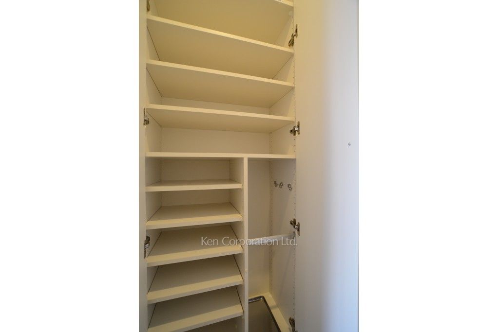 THE ROPPONGI TOKYO SUPERIOR RESIDENCEの写真 シューズクローゼット