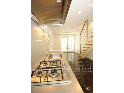 カスタリア麻布十番七面坂の写真 キッチン ※1階の同じ間取タイプを撮影。仕様が異なることがあります。