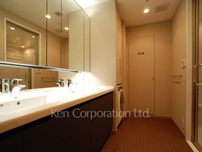 ラ・トゥール飯田橋の写真 パウダールーム ※19階の同じ間取タイプを撮影。仕様が異なることがあります。