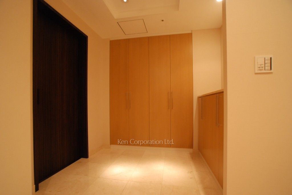 ラ・トゥール飯田橋の写真 玄関 ※19階の同じ間取タイプを撮影。仕様が異なることがあります。