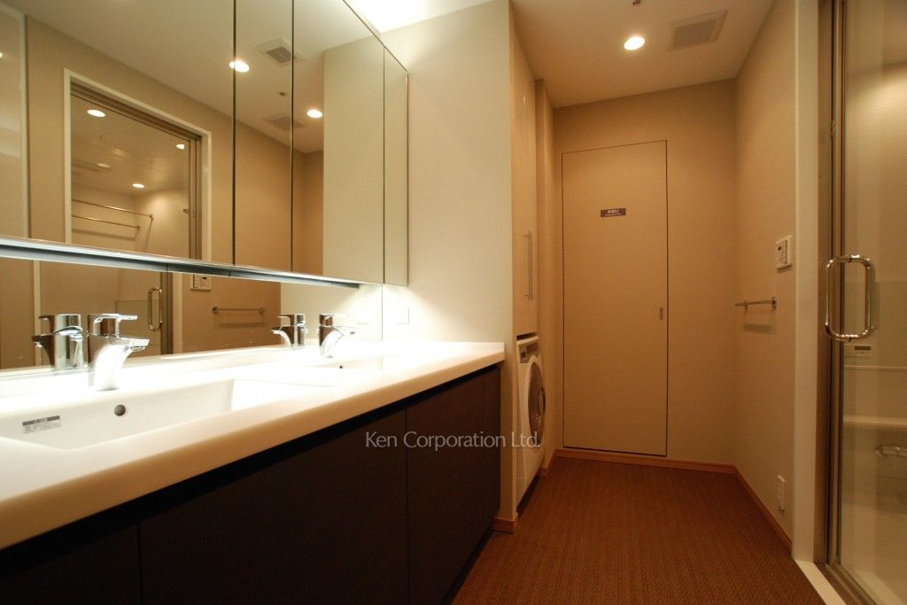 ラ・トゥール飯田橋の写真 パウダールーム ※19階の同じ間取タイプを撮影。仕様が異なることがあります。