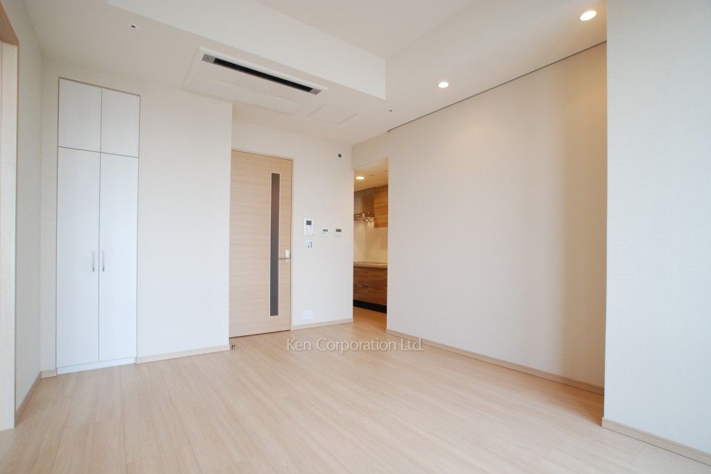 ラ・トゥール新宿グランドの写真 リビングダイニング ※15階の同じ間取タイプを撮影。仕様が異なることがあります。