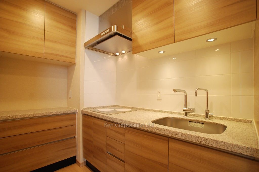 ラ・トゥール新宿グランドの写真 キッチン ※15階の同じ間取タイプを撮影。仕様が異なることがあります。