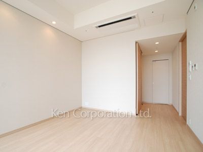 ラ・トゥール新宿グランドの写真 リビングダイニング ※19階の同じ間取タイプを撮影。仕様が異なることがあります。