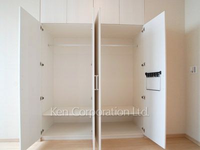 ラ・トゥール新宿グランドの写真 クローゼット ※19階の同じ間取タイプを撮影。仕様が異なることがあります。