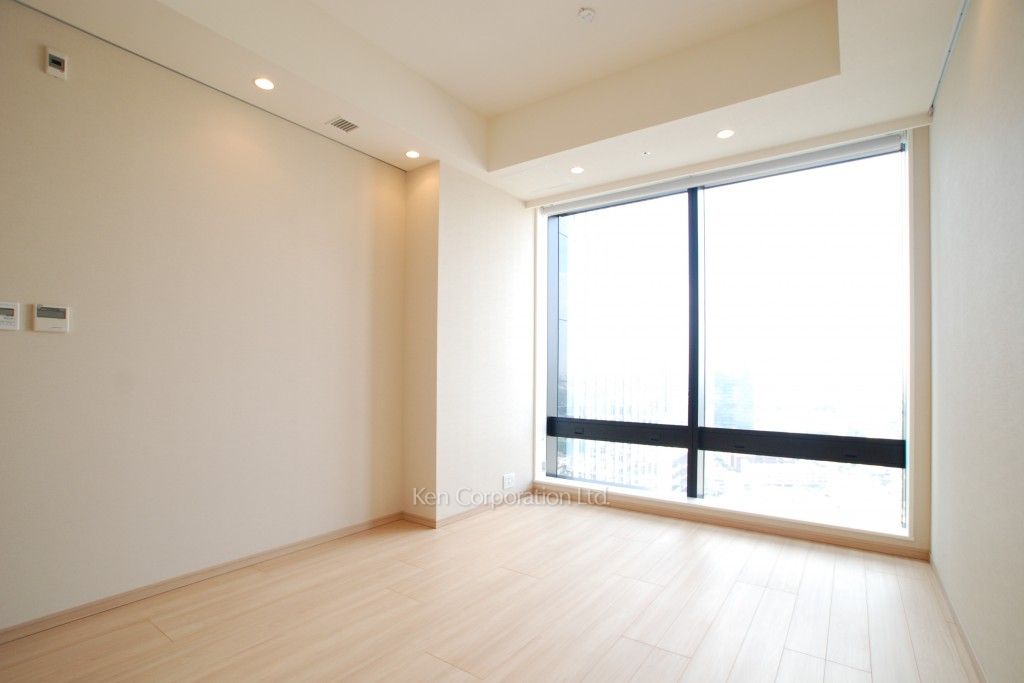 ラ・トゥール新宿グランドの写真 リビングダイニング ※19階の同じ間取タイプを撮影。仕様が異なることがあります。