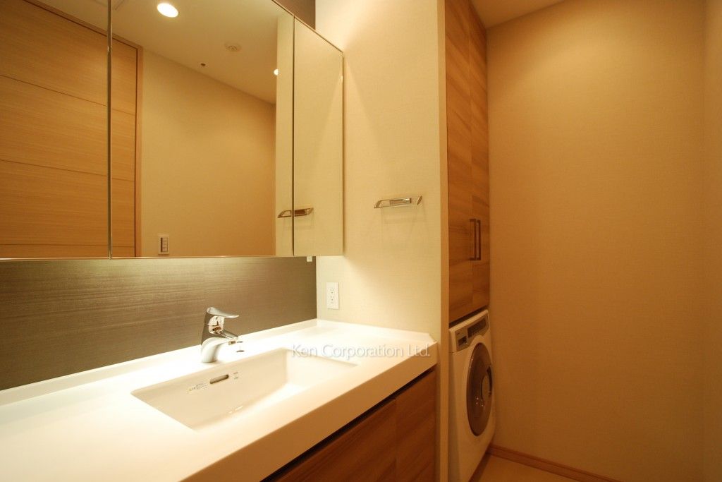 ラ・トゥール新宿グランドの写真 パウダールーム ※19階の同じ間取タイプを撮影。仕様が異なることがあります。