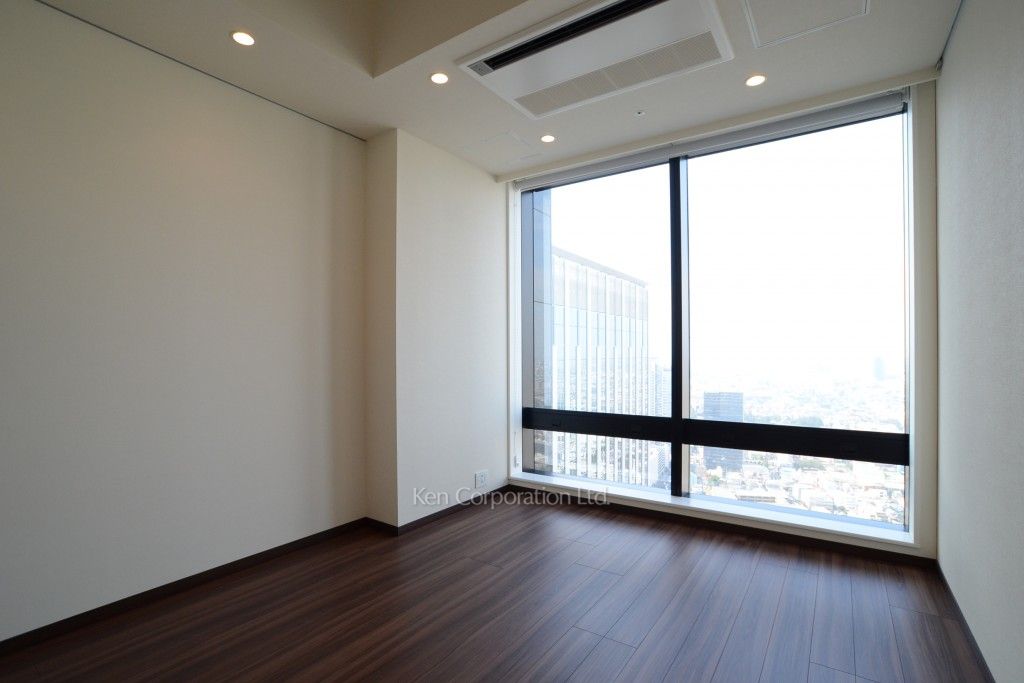 ラ・トゥール新宿グランドの写真 リビングダイニング ※32階の同じ間取タイプを撮影。仕様が異なることがあります。