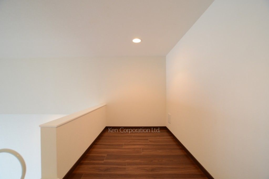 ラ・トゥール新宿グランドの写真 ロフト ※36階の同じ間取タイプを撮影。仕様が異なることがあります。