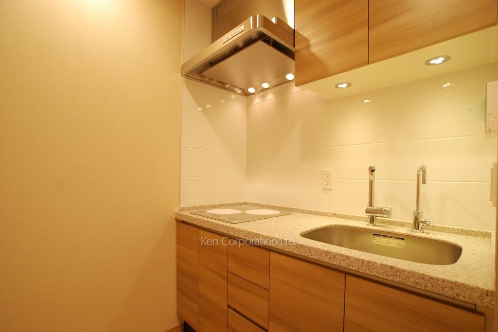 ラ・トゥール新宿グランドの写真 キッチン ※15階の同じ間取タイプを撮影。仕様が異なることがあります。