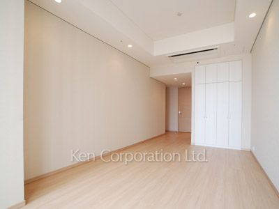 ラ・トゥール新宿グランドの写真 リビングダイニング ※15階の同じ間取タイプを撮影。仕様が異なることがあります。
