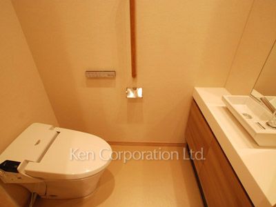 ラ・トゥール新宿グランドの写真 トイレ ※15階の同じ間取タイプを撮影。仕様が異なることがあります。