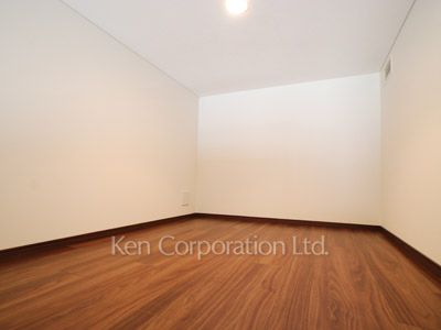 ラ・トゥール新宿グランドの写真 ロフト ※28階の同じ間取タイプを撮影。仕様が異なることがあります。