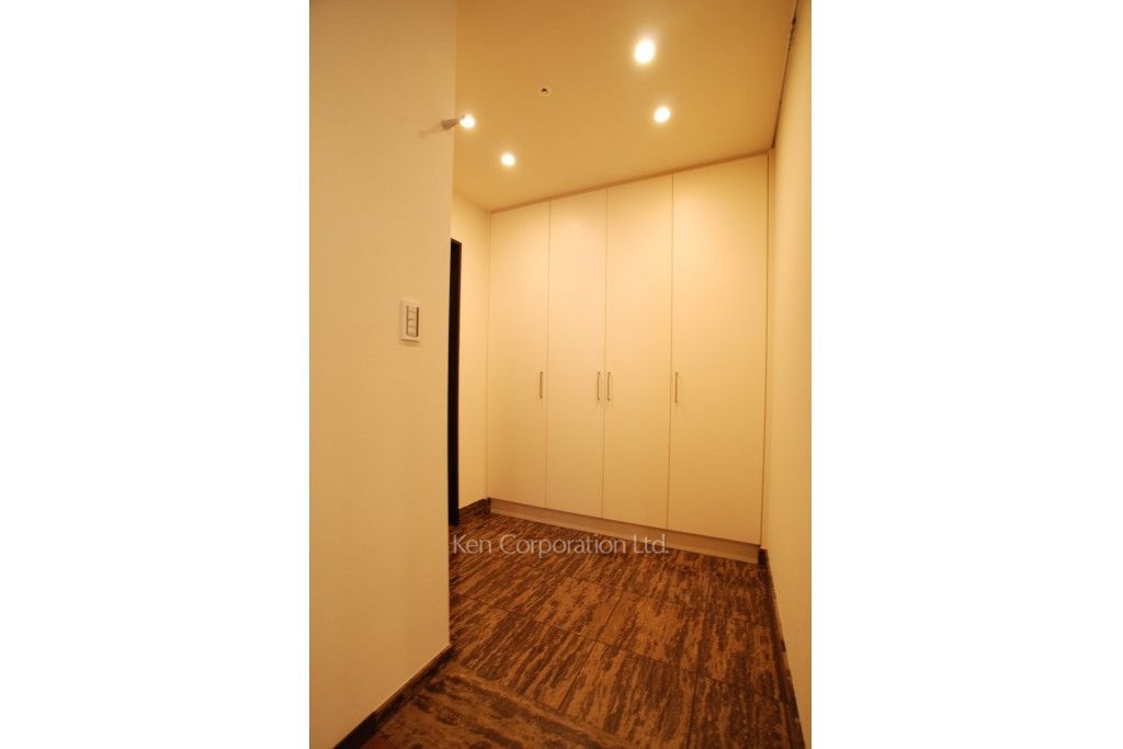 ラ・トゥール新宿グランドの写真 玄関 ※28階の同じ間取タイプを撮影。仕様が異なることがあります。