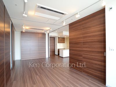 ラ・トゥール新宿グランドの写真 ベッドルーム ※32階の同じ間取タイプを撮影。仕様が異なることがあります。