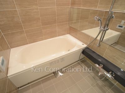 ラ・トゥール新宿グランドの写真 バスルーム ※32階の同じ間取タイプを撮影。仕様が異なることがあります。