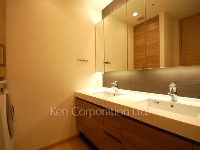 ラ・トゥール新宿グランドの写真 パウダールーム ※39階の同じ間取タイプを撮影。仕様が異なることがあります。