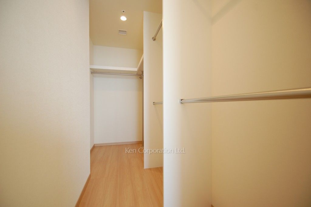 ラ・トゥール新宿グランドの写真 ウォークインクローゼット ※39階の同じ間取タイプを撮影。仕様が異なることがあります。