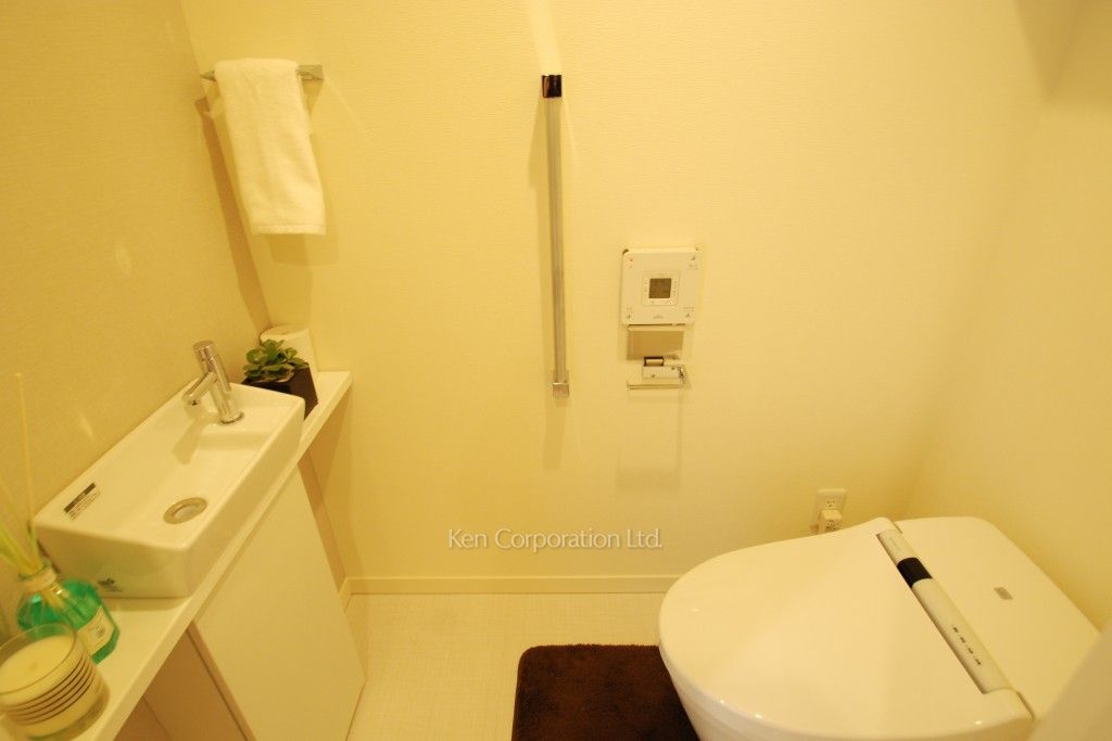 パークアクシス御成門の写真 トイレ ※18階の同じ間取タイプを撮影。仕様が異なることがあります。