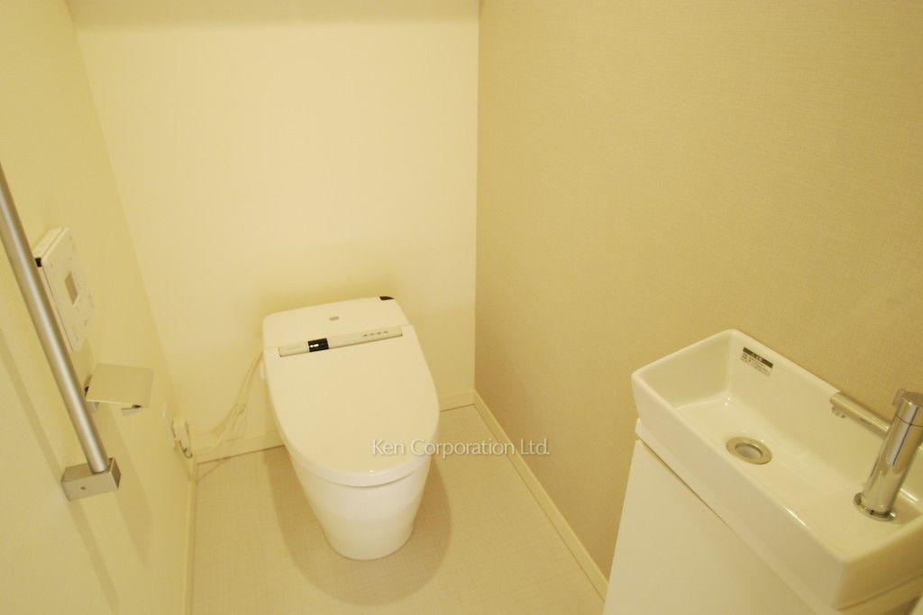 パークアクシス御成門の写真 トイレ ※20階の同じ間取タイプを撮影。仕様が異なることがあります。