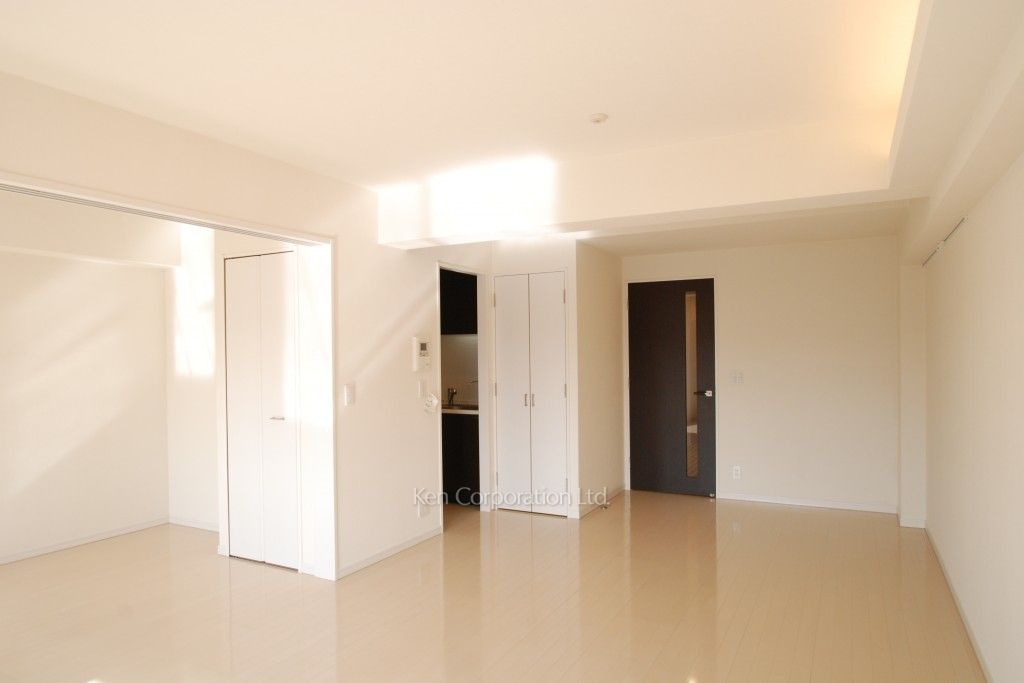 レジディア祐天寺の写真 リビングダイニング