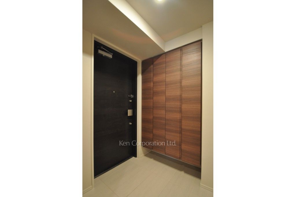 コンフォリア新宿イーストサイドタワーの写真 玄関