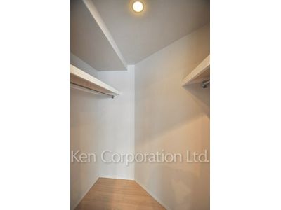 コンフォリア新宿イーストサイドタワーの写真 ウォークインクローゼット ※2階の同じ間取タイプを撮影。仕様が異なることがあります。